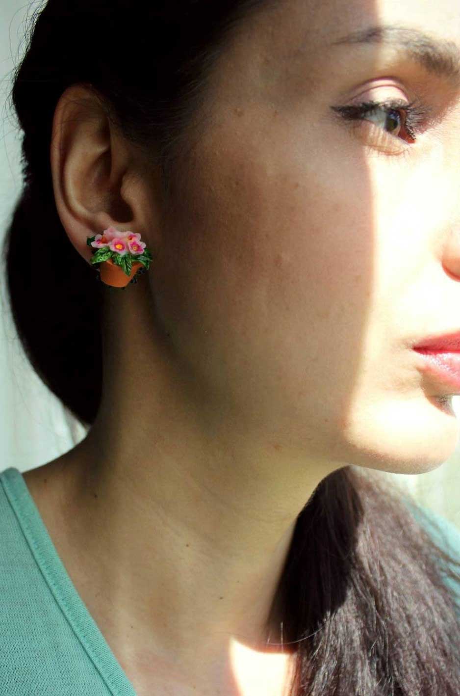 mouni créatrice des bijoux la petite fille chantilly